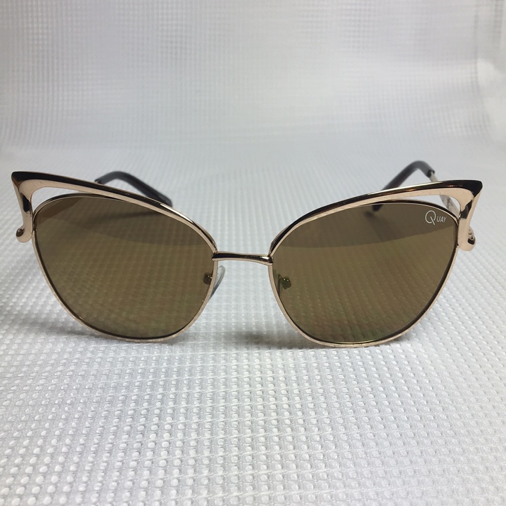 Quay Australia DESI Perkins Sunglasses
